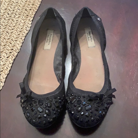 vera wang flat shoes